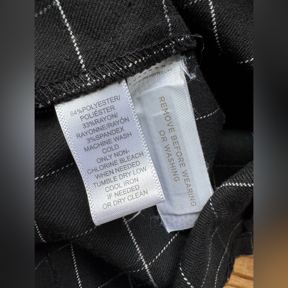 LOFT Black Shift Dress 4 - Picture 5 of 5